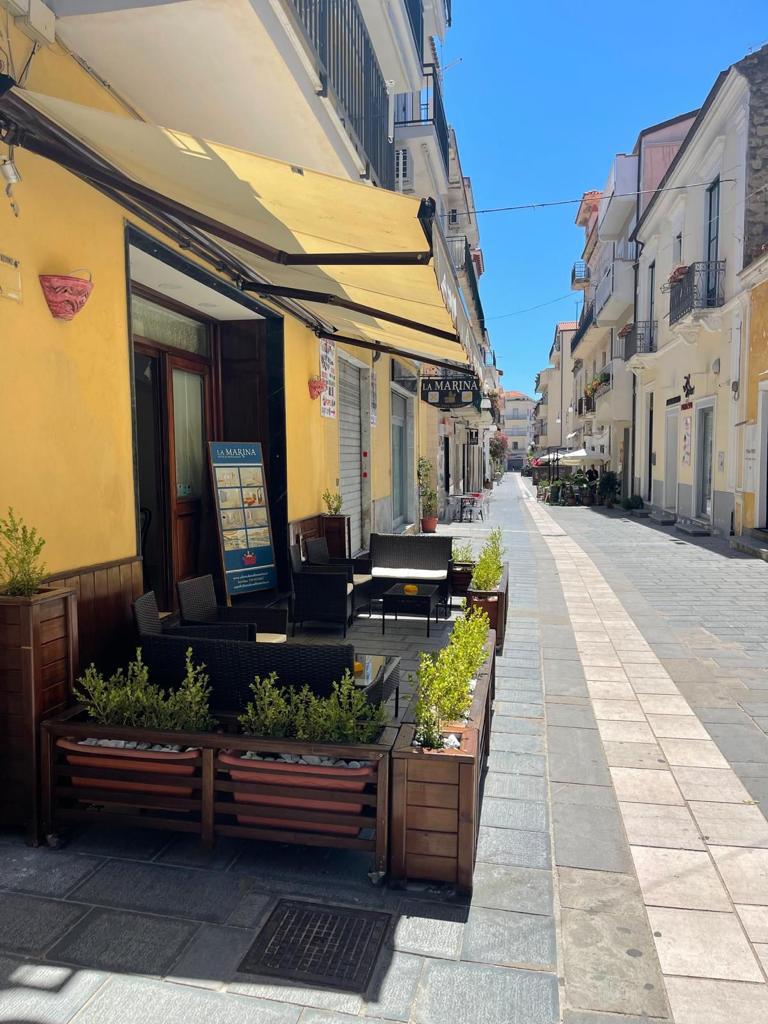 Spazi comuni dell'Hotel La Marina a Santa Maria di Castellabate